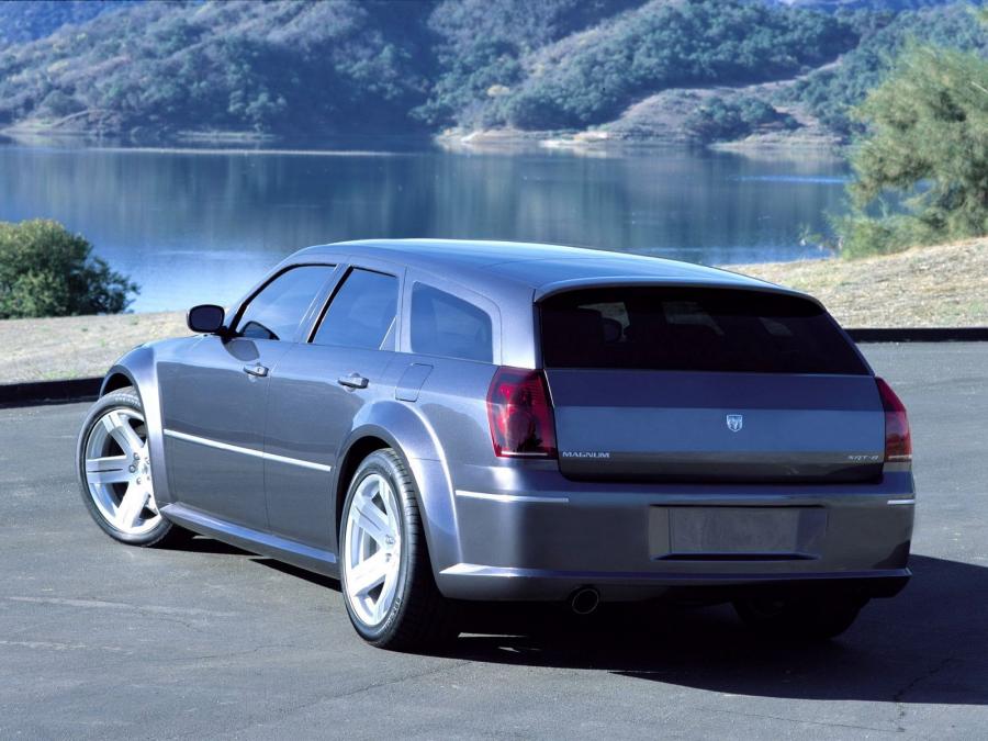  Dodge Magnum SRT8 Concept 2003 года  (фото 22 из 22)